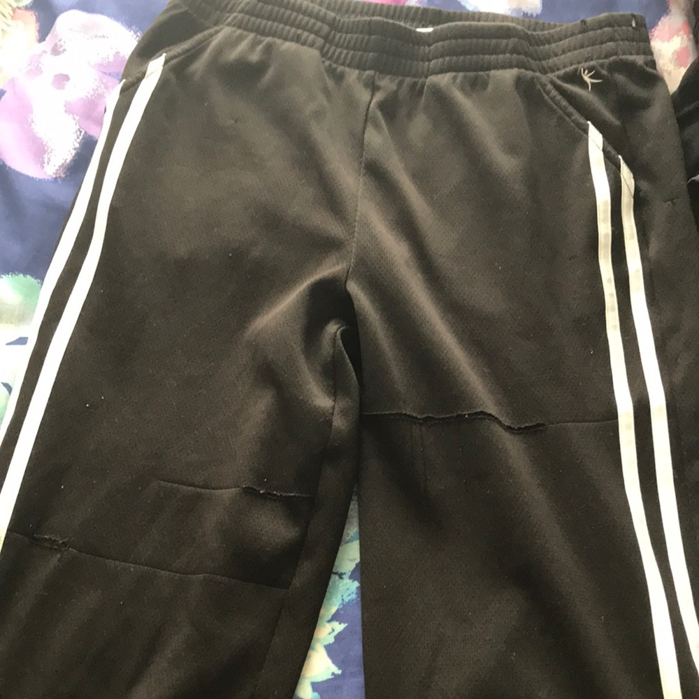 Black sweatpants
